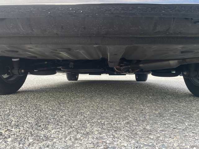 トヨタ ヴォクシー ハイブリッド ZS 煌Ⅱ 大阪府 2019(平31)年 6.4万km イナズマスパーキングブラックガラスフレーク ワンオーナー/ALPINE製11インチナビ（EX11Z）/BT/CD/DVD/フルセグ/全方位カメラ/ALPINE製フリップダウンモニター/両側パワースライドドア/前後ドライブレコーダー/ビルトインETC/クルーズコントロール/衝突軽減ブレーキ/LEDヘッドライト/オートライト/純正16インチAW/純正フロアマット/スマートキープッシュスタート/スペアキー/保証書/取扱説明書