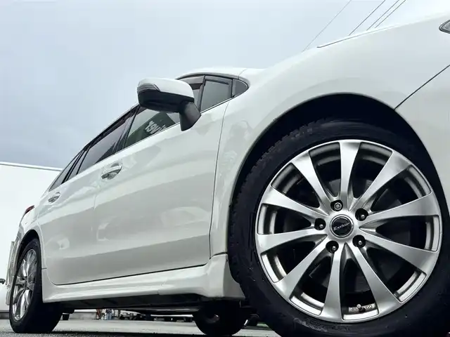 スバル レヴォーグ 1．6GT－S アイサイト 熊本県 2014(平26)年 11.5万km クリスタルホワイトP ワンオーナー/4WD/ターボ/純正ナビ（CN-R300D)/【フルセグTV/CD/DVD/Bluetooth】/バックカメラ/レーダークルーズコントロール/衝突被害軽減システム/レーンキープアシスト/ヒルスタートアシスト/コーナーセンサー/オートLEDライト/前席パワーシート/ダブルサイドエアバック/純正フロアマット/横滑り防止装置/保証書/取扱説明書
