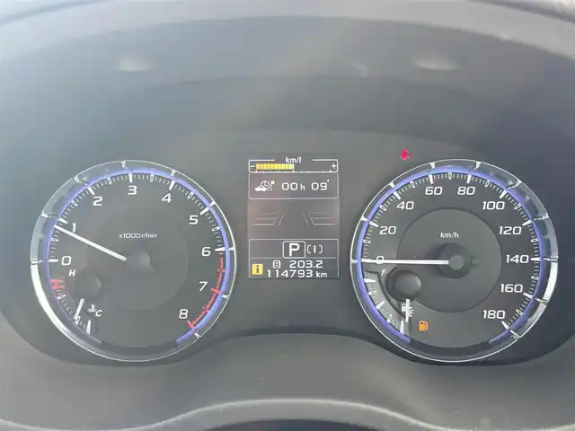 スバル レヴォーグ 1．6GT－S アイサイト 熊本県 2014(平26)年 11.5万km クリスタルホワイトP ワンオーナー/4WD/ターボ/純正ナビ（CN-R300D)/【フルセグTV/CD/DVD/Bluetooth】/バックカメラ/レーダークルーズコントロール/衝突被害軽減システム/レーンキープアシスト/ヒルスタートアシスト/コーナーセンサー/オートLEDライト/前席パワーシート/ダブルサイドエアバック/純正フロアマット/横滑り防止装置/保証書/取扱説明書
