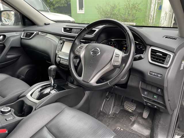 日産 エクストレイル 20X エクストリーマーX Eブレーキ 埼玉県 2015(平27)年 7.9万km ダイヤモンドブラック ワンオーナー車/純正ナビTV/アラウンドビューモニター/ビルトインETC/カプロンシート/前席シートヒーター/クリアランスソナー/ルーフレール/純正１７インチアルミ/衝突軽減ブレーキ/プッシュスタート/インテリジェントキー/保証書付整備手帳/取扱説明書