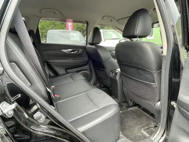 日産 エクストレイル 20X エクストリーマーX Eブレーキ 埼玉県 2015(平27)年 7.9万km ダイヤモンドブラック ワンオーナー車/純正ナビTV/アラウンドビューモニター/ビルトインETC/カプロンシート/前席シートヒーター/クリアランスソナー/ルーフレール/純正１７インチアルミ/衝突軽減ブレーキ/プッシュスタート/インテリジェントキー/保証書付整備手帳/取扱説明書