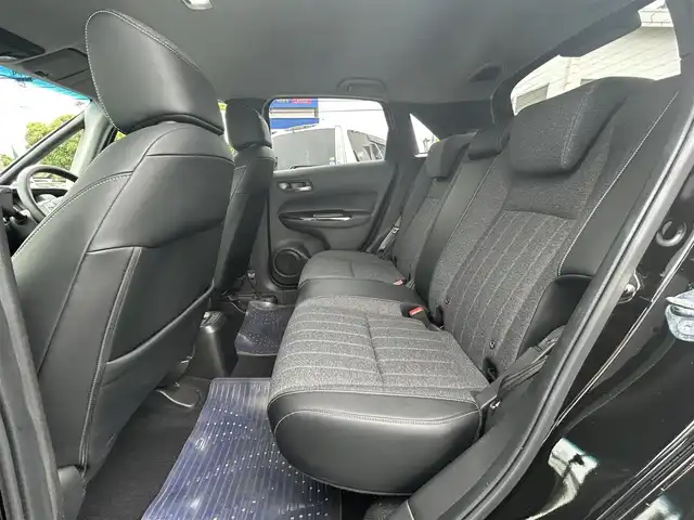 ホンダ フィット ホーム 東京都 2021(令3)年 6.8万km クリスタルブラックパール Honda SENSING/・衝突軽減ブレーキ/・誤発進抑制機能/・後方誤発進抑制機能/・近距離衝突軽減ブレーキ/・歩行者事故低減ステアリング/・路外逸脱抑制機能/・渋滞追従機能付アダプティブ/・クルーズ・コントロール/・車線維持支援システム/・先行車発進お知らせ機能/・標識認識機能/・オートハイビーム/純正メモリナビ（VXM-205VFEi）/・フルセグTV/Bluetooth/AUX/LEDヘッドライト/チップアップシート/電動格納ミラー/取扱説明書/保証書