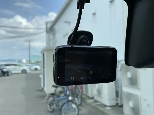 トヨタ ピクシスメガ L レジャーエディション SAⅢ 佐賀県 2021(令3)年 6.7万km ブラックマイカメタリック ワンオーナー /SDナビ/・フルセグTV/DVD/CD/Bluetooth/SD/バックカメラ/両側パワースライドドア/ドライブレコーダー/プッシュスタート/スマートキー/純正フロアマット/純正ドアバイザー/新車保証書/取扱説明書/スマートアシストIII/・レーンキープアシスト/・オートマチックハイビーム