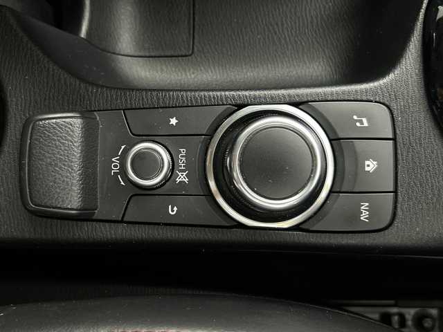 マツダ ＣＸ－３ XD ツーリング 愛知県 2016(平28)年 6.7万km クリスタルホワイトパールマイカ 純正ナビ/（Bluetooth・フルセグテレビ・CD・DVD・AM/FM・USB）/バックカメラ/ETC/ドライブレコーダー前後/純正フルエアロ/純正１８インチアルミホイール/ヘッドアップディスプレイ/ブラインドスポットモニター/レーダークルーズコントロール/レーンキープアシスト/レーダー探知機/スマートキー・プッシュスタート/スペアキー