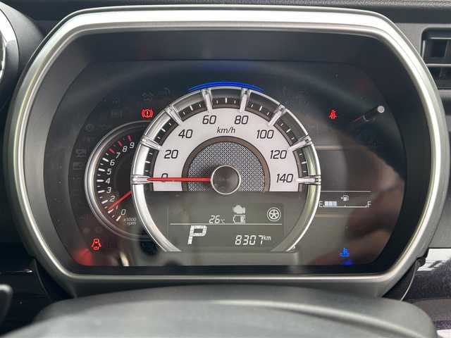 スズキ スペーシア カスタム HYBRID XS ターボ 愛知県 2022(令4)年 0.9万km ピュアホワイトP ターボ/バックカメラ　/両側パワースライド/ビルドインETC/ＨＵＤ/追従クルーズコントロール/前後社外ドライブレコーダー/後方コーナーセンサー/社外８インチナビ/SD/Bluetooth/DVD/フルセグTV/ローダウン/ベンチシート/シートヒーターD席/純正フロアマット/社外アルミホイール/カーテンエアバック/ABS/横滑り防止装置/レーンキープアシスト/衝突被害軽減システム/盗難防止装置/スマートキー/スペアキー/保証書/取扱説明書