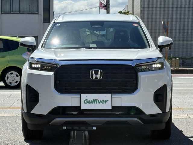 ホンダ ＷＲ－Ｖ X 三重県 2025(令7)年 0.1万km未満 プラチナホワイトパール ♪♪登録済未使用車♪♪/ホンダセンシング/　・衝突軽減ブレーキ(CMBS)/　・踏み間違い衝突軽減システム/　・路外逸脱抑制機能/　・歩行者事故低減ステアリング/　・先行車発進お知らせ/　・標識認識機能/　・オートハイビーム/　・パーキングセンサーシステム/　・アダプティブクルーズコントロール/　・車線維持支援システム/スマートキーx2/プッシュスタート/パドルシフト/LEDヘッドライト/オートライト/ライトレベリング/横滑り防止/ターンミラー/電動格納ミラー/サイドカーテンエアバック