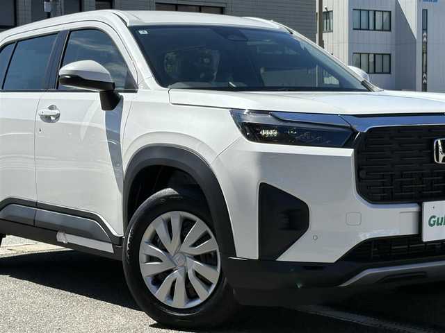 ホンダ ＷＲ－Ｖ X 三重県 2025(令7)年 0.1万km未満 プラチナホワイトパール ♪♪登録済未使用車♪♪/ホンダセンシング/　・衝突軽減ブレーキ(CMBS)/　・踏み間違い衝突軽減システム/　・路外逸脱抑制機能/　・歩行者事故低減ステアリング/　・先行車発進お知らせ/　・標識認識機能/　・オートハイビーム/　・パーキングセンサーシステム/　・アダプティブクルーズコントロール/　・車線維持支援システム/スマートキーx2/プッシュスタート/パドルシフト/LEDヘッドライト/オートライト/ライトレベリング/横滑り防止/ターンミラー/電動格納ミラー/サイドカーテンエアバック