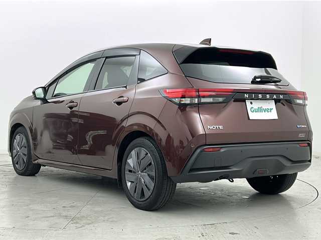 日産 ノート X 宮城県 2021(令3)年 6万km バーガンディー 禁煙車/アラウンドビューモニター/エマージェンシーブレーキ/プロパイロット/側方運転支援/ブラインドスポットモニター/インテリジェントデジタルインナーミラー/メーカーOPナビ/・BT.USB.HDMI.スマホ連携/・フルセグTV/前席シートヒーター/ビルトインETC2.0/純正ドライブレコーダー（FR）/ステアリングヒーター/LEDヘッドライト/プッシュスタート/スマートキー×2/電動パーキングブレーキ/オートホールド/純正フロアマット/純正ドアバイザー/ワイヤレス充電/シートカバ