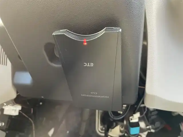 スバル プレオ プラス LA スマートアシストα 道央・札幌 2015(平27)年 4.6万km アーバンナイトブルークリスタルメタリック 登録時走行距離45/817km/ワンオーナー/　４　W　D　/社外オーディオ（CD/DVD/FM/AM/USB)/バックカメラ/アイドリングストップ/ドアバイザー/ETC/スペアキー×１/ドライブレコーダー（前方）/純正フロアマット/横滑り防止装置/盗難防止装置/衝突軽減ブレーキ/ヘッドライトレベライザー/電動格納ミラー/バニティミラー/積込冬タイヤ（純正AW/155/65/R14/23年製/溝7ｍｍ）/冬ワイパー