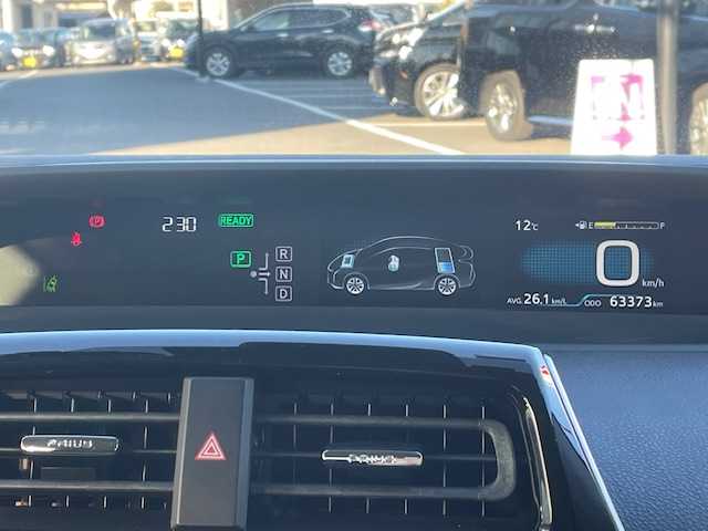 トヨタ プリウス S 宮城県 2016(平28)年 6.4万km アティチュードブラックマイカ 登録時走行距離６３３７３ｋｍ/レーダークルーズコントロール/バックカメラ/プリクラッシュセーフティ/レーンキープアシスト/横滑り防止機能/前後ドライブレコーダー/ＬＥＤヘッドライト/プッシュスタート/スマートキー/純正ナビ/・Bluetooth/・ワンセグ/・SDサーバー/・CD/DVD/ＥＴＣ/フォグランプ/純正フロアマット/オートライト