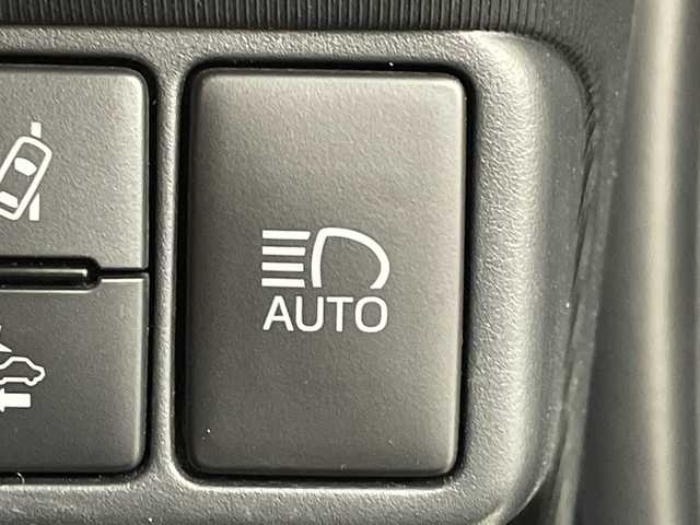 トヨタ アクア S スタイルブラック 茨城県 2020(令2)年 2.8万km ダークブルーマイカ 純正ナビ　フルセグTV　Bluetooth　全方位カメラ　衝突軽減ブレーキ　レーンキープアシスト　オートハイビーム　LEDヘッドランプ　コーナーセンサー　シートヒーター　スマートキー　ETC