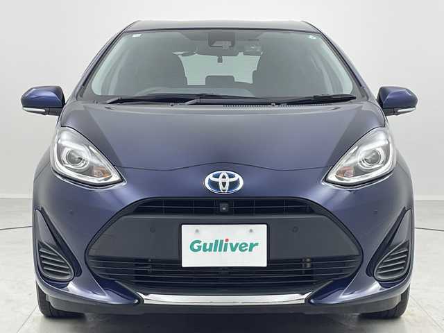 トヨタ アクア S スタイルブラック 茨城県 2020(令2)年 2.8万km ダークブルーマイカ 純正ナビ　フルセグTV　Bluetooth　全方位カメラ　衝突軽減ブレーキ　レーンキープアシスト　オートハイビーム　LEDヘッドランプ　コーナーセンサー　シートヒーター　スマートキー　ETC