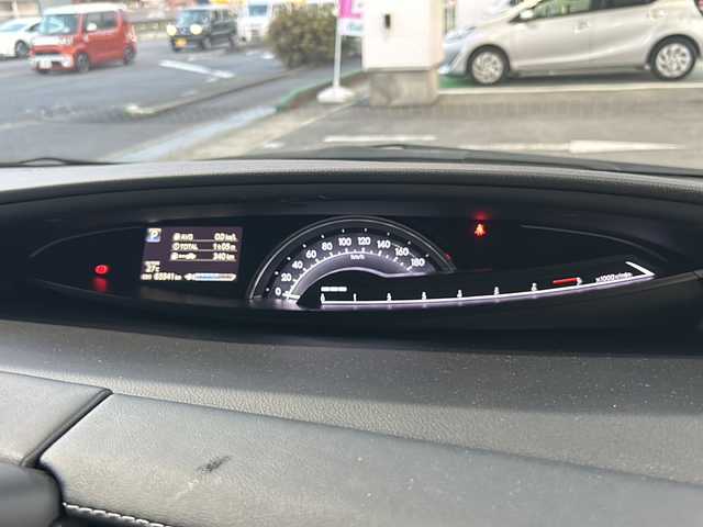 トヨタ エスティマ アエラス プレミアム 愛知県 2017(平29)年 6.6万km ホワイトパールクリスタルシャイン ワンオーナー/4WD/ＳＯＲＥＸヒッチメンバー/純正SDナビ/両側パワースライドドア/フリップダウンモニター/純正LEDヘッドライト/純正18アルミ/D席パワーシート/クルーズコントロール/バックカメラ/フルセグＴＶ/Ｂｌｕｅｔｏｏｔｈ/オートハイビーム/ＨＤＭＩ入力/ドアバイザー/ウィンカーミラー/保証書/取扱説明書/記録簿R6