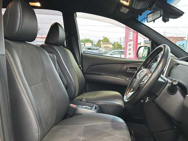 トヨタ エスティマ アエラス プレミアム 愛知県 2017(平29)年 6.6万km ホワイトパールクリスタルシャイン ワンオーナー/4WD/ＳＯＲＥＸヒッチメンバー/純正SDナビ/両側パワースライドドア/フリップダウンモニター/純正LEDヘッドライト/純正18アルミ/D席パワーシート/クルーズコントロール/バックカメラ/フルセグＴＶ/Ｂｌｕｅｔｏｏｔｈ/オートハイビーム/ＨＤＭＩ入力/ドアバイザー/ウィンカーミラー/保証書/取扱説明書/記録簿R6