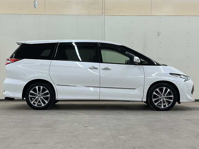 トヨタ エスティマ アエラス プレミアム 道央・札幌 2017(平29)年 6.6万km ホワイトパールクリスタルシャイン /ワンオーナー//4WD//ＳＯＲＥＸヒッチメンバー//純正10インチSDナビ、TV//両側パワースライドドア//純正フリップダウンモニター//純正LEDヘッドライト//純正18アルミ//D席パワーシート//クルーズコントロール//バックカメラ//純正ビルトインETC//フルセグＴＶ//Ｂｌｕｅｔｏｏｔｈ//オートハイビーム//ＨＤＭＩ入力//ドアバイザー//ウィンカーミラー//保証書//取扱説明書//記録簿R6