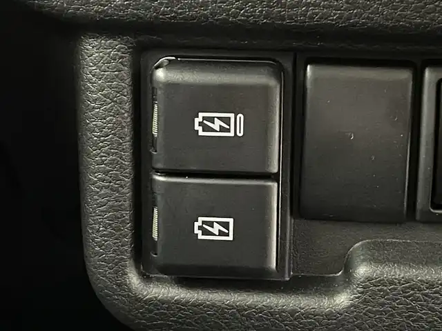 スズキ ワゴンＲ スマイル HYBRID S 福島県 2024(令6)年 0.5万km ピュアホワイトP スズキセーフティサポート/・デュアルセンサーブレーキサポート/・車線逸脱警報機能/コーナーセンサー/両側パワースライドドア/運転席シートヒーター/ハロゲンヘッドライト/・オートライト/・ヘッドライトレベライザー/チルトステアリング/純正フロアマット/ABS/横滑り防止装置/アイドリングストップ/盗難防止装置/電動格納ミラー/プッシュスタート/・スマートキー/・スペアキー