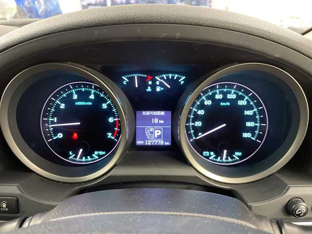 トヨタ ランドクルーザー AX G 60thブラックレザーセレ 道央・札幌 2011(平23)年 12.8万km ブラック ・４WD/サンルーフ/・純正HDDマルチナビ/・DVD.CD.HDD.フルセグ/・バックカメラ/・レザーシート/D.N席パワーシート/・D.N席シートヒーター/・クルーズコントロール/・ウッドコンビハンドル/・HIDライト/オートライト/・社外20インチアルミ/・スマートキーx２/・ETC