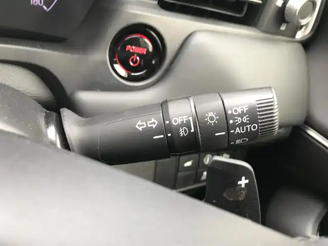 ホンダ ヴェゼル ハイブリッド e:HEV Z 富山県 2021(令3)年 6.4万km プラチナホワイトパール 4WD/純正ナビ/フルセグTV/Bluetooth/全周囲カメラ/衝突被害軽減ブレーキ/コーナーセンサー/レーンキープアシスト/レーダークルーズコントロール/革巻きステアリング/ステアリングスイッチ/ハーフレザーシート/シートヒーター/プッシュスタート/スマートキー/ETC2.0