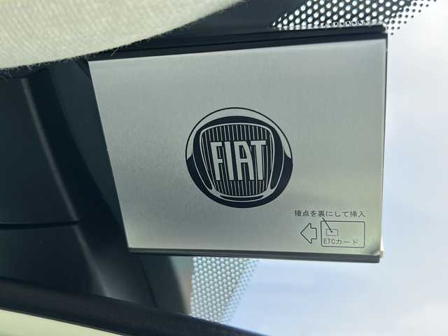 フィアット ５００ メンティーナ 長野県 2015(平27)年 2.6万km 緑 純正オーディオ/CD AM FM/コーナーセンサー(後)/ガラスルーフ/リモコンキー/横滑り防止装置/ドライブレコーダー/冬タイヤ積み込み有り/フロアマット