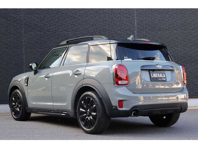ＭＩＮＩ ミニ クロスオーバー クーパー D コーンウォールED 大分県 2020(令2)年 1.3万km グレーⅡ ワンオーナー/インテリジェントセーフティ/アダプティブクルーズコントロール/純正ナビ/Bluetooth/USB/バックカメラ/ハーフレザー/パワーバックドア/オートライト/オートワイパー/純正18インチAW/ミラー一体型ETC/ドライブレコーダ（VREC-DZ200）/社外デジタルインナーミラー