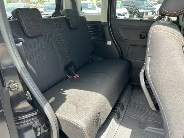 スズキ スペーシア ギア HYBRID XZターボ 岡山県 2019(平31)年 3.3万km ブルーイッシュブラックパール3 純正ナビ　　CN-RZ743W/Bluetooth、AM、FM、フルセグTV、CD、DVD/パドルシフト/両側パワースライドドア/シートバックテーブル/前席シートヒーター/クルーズコントロール（追従機能なし）/スリムサーキュレーター/後席ロールサンシェード/オートライト/レーンキープアシスト/ビルトインETC/純正フロアマット/横滑り防止装置/盗難防止装置/スズキセーフティサポート/・デュアルカメラブレーキサポート/・後退時サポートブレーキ/・車線逸脱抑制機能/・車線逸脱警報機能/・ふらつき警報/・標識認識機能/・先行車発進お知らせ機能