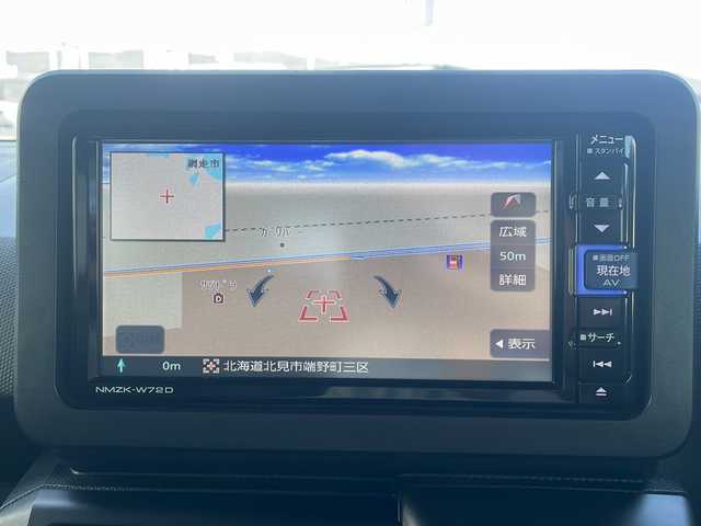 ダイハツ タフト G ターボ クロムベンチャー 道東・釧路十勝 2022(令4)年 4万km ブラックマイカメタリック ・４WD/・パノラマルーフ/・純正７インチメモリナビ/（AM・FM・CD・DVD・フルセグ・BT・USB）/・バックカメラ/・アダプティブクルーズコントロール/・ドアバイザー/・ルーフレール/・ステアリングスイッチ/・純正マットガード/・ETC/・電動格納ミラー/・純正フロアマット/・前席シートヒーター/・スマートアシスト/・先行者発進お知らせ装置/・衝突被害軽減ブレーキ/・車線逸脱防止警報/・ふらつき警報/・標識認識機能/・アイドリングストップ/・前後コーナーセンサー/・フロントフォグライト