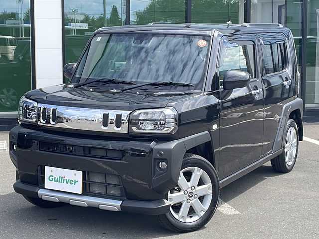 ダイハツ タフト G ターボ クロムベンチャー 道東・釧路十勝 2022(令4)年 4万km ブラックマイカメタリック ・４WD/・パノラマルーフ/・純正７インチメモリナビ/（AM・FM・CD・DVD・フルセグ・BT・USB）/・バックカメラ/・アダプティブクルーズコントロール/・ドアバイザー/・ルーフレール/・ステアリングスイッチ/・純正マットガード/・ETC/・電動格納ミラー/・純正フロアマット/・前席シートヒーター/・スマートアシスト/・先行者発進お知らせ装置/・衝突被害軽減ブレーキ/・車線逸脱防止警報/・ふらつき警報/・標識認識機能/・アイドリングストップ/・前後コーナーセンサー/・フロントフォグライト