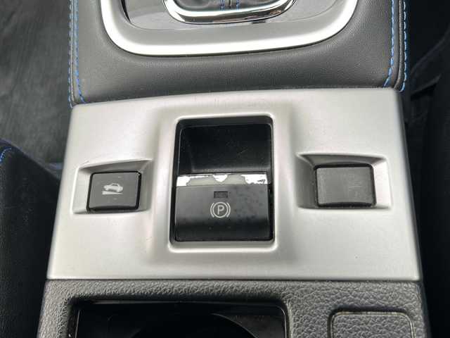 スバル レヴォーグ 2．0GT－S アイサイト 埼玉県 2014(平26)年 9.9万km クリスタルブラックシリカ (株)IDOMが運営する【じしゃロン熊谷店】の自社ローン専用車両になりますこちらは現金またはオートローンご利用時の価格です。自社ローンご希望の方は別途その旨お申付け下さい/純正ナビ　CN-LR700D/ETC/パドルシフト/前席パワーシート/EyeSight/・プリクラッシュブレーキ/・追従クルーズコントロール/・アクティブレーンキープ/・誤発進抑制制御機能/・車線逸脱警報/・先行車発進お知らせ機能/ドライブモードセレクト/ステアリングスイッチ/純正フロアマット/トノカバー/ウインカーミラー/フォグランプ/車両・ナビ取扱説明書/保証書