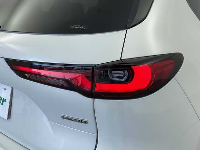 マツダ ＣＸ－６０ XD Sパッケージ 愛知県 2023(令5)年 2.9万km ロジウムホワイトプレミアムメタリック /禁煙車//セーフティクルーズパッケージ//シースルービューパッケージ//純正12.3インチナビ//フルセグTV//AppleCarPlay//ETC//純正前後ドライブレコーダー//シースルービュー付360°ビューモニター//SBS(前方検知機能・右直事故回避アシスト・交差点事故回避アシスト)//SBS-R//SBS-RC//レーンキープアシスト//緊急時車線維持支援//ブラインドスポットモニタリング//マツダレーダークルーズコントロール//交通標識認識//クルージング&トラフィックサポート//アダプティブLEDヘッドライト//オートライト//ヘッドアップディスプレイ//運転席パワーシート(ポジションメモリー付)//前席シートヒーター//純正18インチアルミホイール//純正フロアマット//純正ドアバイザー//電子パーキングブレーキ//ブレーキホールド//革巻きステアリング//ステアリングスイッチ//プッシュスタート//電動格納ミラーウィンカー//イモビライザー