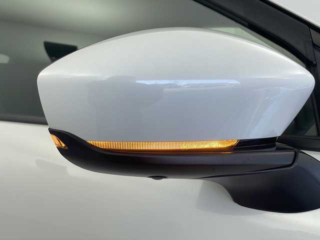 マツダ ＣＸ－６０ XD Sパッケージ 愛知県 2023(令5)年 2.9万km ロジウムホワイトプレミアムメタリック /禁煙車//セーフティクルーズパッケージ//シースルービューパッケージ//純正12.3インチナビ//フルセグTV//AppleCarPlay//ETC//純正前後ドライブレコーダー//シースルービュー付360°ビューモニター//SBS(前方検知機能・右直事故回避アシスト・交差点事故回避アシスト)//SBS-R//SBS-RC//レーンキープアシスト//緊急時車線維持支援//ブラインドスポットモニタリング//マツダレーダークルーズコントロール//交通標識認識//クルージング&トラフィックサポート//アダプティブLEDヘッドライト//オートライト//ヘッドアップディスプレイ//運転席パワーシート(ポジションメモリー付)//前席シートヒーター//純正18インチアルミホイール//純正フロアマット//純正ドアバイザー//電子パーキングブレーキ//ブレーキホールド//革巻きステアリング//ステアリングスイッチ//プッシュスタート//電動格納ミラーウィンカー//イモビライザー