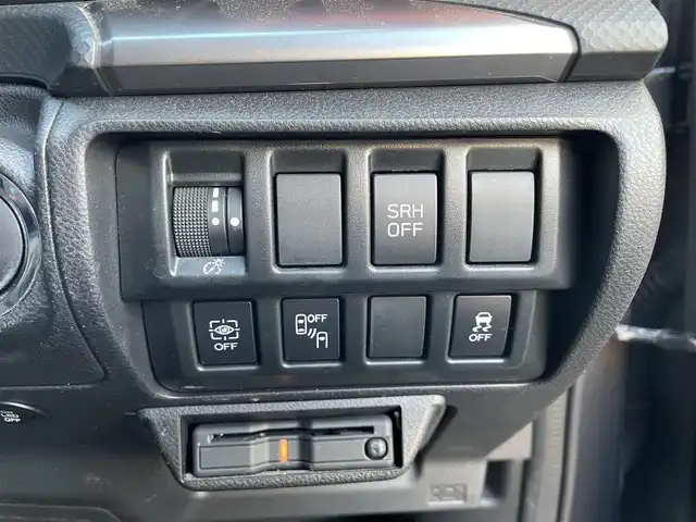 スバル フォレスター ハイブリッド X－ブレイク 長野県 2021(令3)年 5.2万km マグネタイトグレーメタリック ワンオーナー/４WD/純正HDDナビ/・Bluetooth/CD/DVD/TV/USB入力端子/ipod/AUX/社外ビルトインETC/バック、サイドカメラ/純正フロアマット/パワーシートD+N席/ハーフレザーシート/シートヒーター全席/ハンドルヒーター/純正17インチAW/AFS /コーナーセンサー後のみ/レーンキープアシスト/LEDオートライト/フォグランプ/エアバックW+サイド/衝突被害軽減システム/ドアバイザー/社外スタッドレスタイヤ積込み/スペアキー１本/シートメモリー