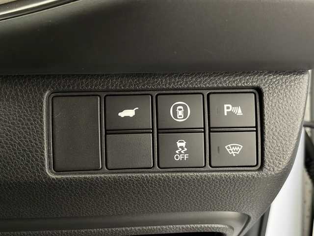 ホンダ ヴェゼル ハイブリッド e:HEV Z 長野県 2024(令6)年 2万km プレミアムサンライトホワイトパール 4WD/寒冷地仕様/ホワイトレザー/純正ナビ/（フルセグ/Bluetooth/AppleCarPlay/AndroidAuto)/バックカメラ/ビルトインETC2.0/衝突軽減ブレーキ/レーンキープアシスト/レーダークルーズコントロール/ブラインドスポットモニター/前後コーナーセンサー/ブラインドスポットモニター/電動リアゲート/踏み間違い防止/前席シートヒーター/ステアリングヒーター/置くだけ充電/電動パーキング/ステアリングスイッチ/スマートキー/スペアキー