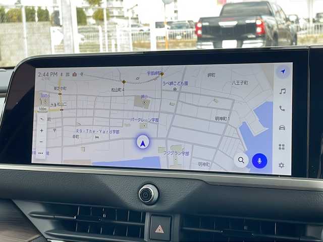 トヨタ クラウン Z 山口県 2024(令6)年 0.8万km プレシャスホワイトパール ワンオーナー/ディスプレイオーディオ（コネクティッドナビ対応）Plus/・AM/FM/USB/Bluetooth/Miracast/フルセグテレビ/ETC2.0/アラウンドビューモニター/トヨタチームメイト/ブラインドスポットモニター/デジタルインナーミラー/純正フロアマット/19インチ純正アルミホイール/レザーシート/前席・後席シートヒーター/前席・後席シートベンチレーション/後席リフレッシュシート/サンシェード/電動リアゲート/電動パーキングブレーキ/オートブレーキホールド/LEDヘッドランプ/オートライト/Toyota Safety Sense/・プリクラッシュセーフティ/・緊急時操舵支援/・レーントレーシングアシスト/・レーダークルーズコントロール/・アダプティブハイビームシステム/取扱説明書/保証書