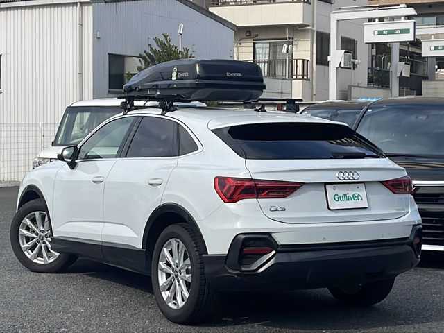 アウディ Ｑ３ スポーツバック 35TFSI 東京都 2020(令2)年 4万km 白 純正メモリナビ/フルセグテレビ/Bluetooth/バックカメラ/全方位カメラ/ウィンカーミラー/クルーズコントロール/プッシュスタート/パワーバックドア/ビルトインETC2.0/LEDヘッドライト/D/Nパワーシート/前後コーナーセンサー/オートホールドブレーキ/置くだけ充電/前後ドライブレコーダー/パドルシフト/USBポート/ルーフキャリア