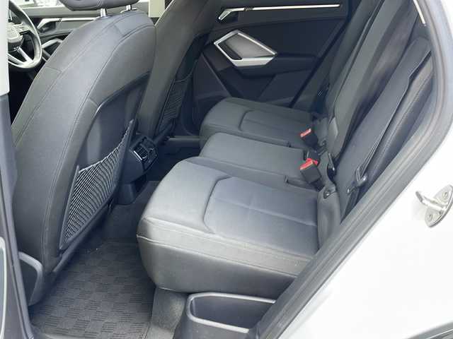 アウディ Ｑ３ スポーツバック 35TFSI 東京都 2020(令2)年 4万km 白 純正メモリナビ/フルセグテレビ/Bluetooth/バックカメラ/全方位カメラ/ウィンカーミラー/クルーズコントロール/プッシュスタート/パワーバックドア/ビルトインETC2.0/LEDヘッドライト/D/Nパワーシート/前後コーナーセンサー/オートホールドブレーキ/置くだけ充電/前後ドライブレコーダー/パドルシフト/USBポート/ルーフキャリア