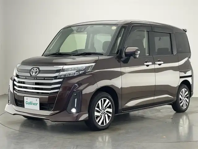 トヨタ ルーミー カスタムG 愛知県 2023(令5)年 2.5万km プラムブラウンパールクリスタルシャイン 純正９型ナビ　全方位カメラ　両側パワスラ　禁煙　フルセグ　DVD　スマアシ　追従クルコン　ドラレコ　ETC　コーナーセンサー　LEDオートライト　フォグ　オートハイビーム　USB　衝突軽減　純正マット　Bluetooth　アイドリングストップ　スマートキー　プッシュスタート