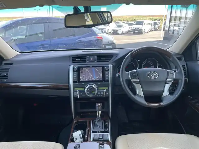 トヨタ マークＸ PREMIUM Four 新潟県 2013(平25)年 10.2万km ホワイトパールクリスタルシャイン 4WD/純正HDDナビ（Bluetooth/DTV/FM/AM）/ワンオーナー/バックカメラ/ハーフレザー/D/N席パワーシート/前後コーナーセンサー/D/N席シートヒーター/LEDヘッドライト/オートライト/ビルトインETC/純正16インチアルミホイール/スペアキー×1/スマートキー/プッシュスタート