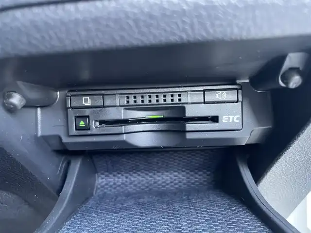 トヨタ マークＸ PREMIUM Four 新潟県 2013(平25)年 10.2万km ホワイトパールクリスタルシャイン 4WD/純正HDDナビ（Bluetooth/DTV/FM/AM）/ワンオーナー/バックカメラ/ハーフレザー/D/N席パワーシート/前後コーナーセンサー/D/N席シートヒーター/LEDヘッドライト/オートライト/ビルトインETC/純正16インチアルミホイール/スペアキー×1/スマートキー/プッシュスタート