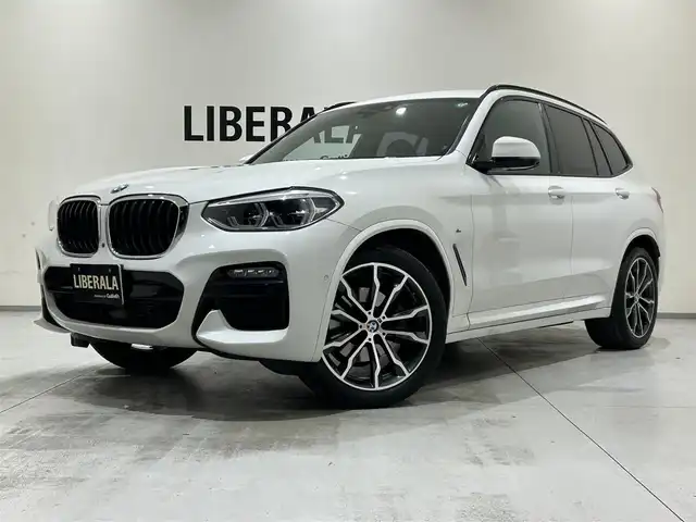 ＢＭＷ Ｘ３ xDrive20d Mスポーツ 熊本県 2021(令3)年 4.6万km アルピンホワイトⅢ ・スマートキー/・プッシュスタート/・インテリジェントセーフティ/・パーキングアシスト/・PDC自動起動/・アクティブPDC緊急ブレーキ/・注意喚起アシスタント/・ハイビームアシスト/・クルーズコントロール(追従式)/・茶革シート/・前席パワーシート/・全席シートヒーター/・純正HDDナビ/　【Bluetooth・USB・AppleCarPlay・AndroidAuto】/・フルセグTV/・全方位カメラ/・ETC/・ドライブレコーダー(前後録画)/・パワーバックドア/・LEDヘッドランプ/・LEDフォグランプ/・純正マット/・保証書/取説