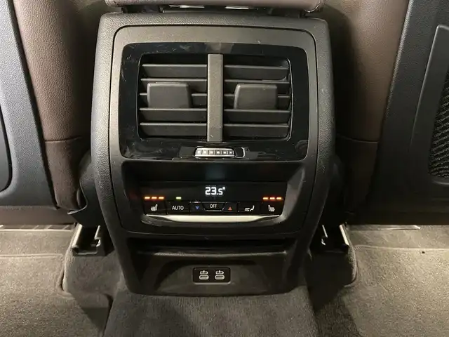 ＢＭＷ Ｘ３ xDrive20d Mスポーツ 熊本県 2021(令3)年 4.6万km アルピンホワイトⅢ ・スマートキー/・プッシュスタート/・インテリジェントセーフティ/・パーキングアシスト/・PDC自動起動/・アクティブPDC緊急ブレーキ/・注意喚起アシスタント/・ハイビームアシスト/・クルーズコントロール(追従式)/・茶革シート/・前席パワーシート/・全席シートヒーター/・純正HDDナビ/　【Bluetooth・USB・AppleCarPlay・AndroidAuto】/・フルセグTV/・全方位カメラ/・ETC/・ドライブレコーダー(前後録画)/・パワーバックドア/・LEDヘッドランプ/・LEDフォグランプ/・純正マット/・保証書/取説