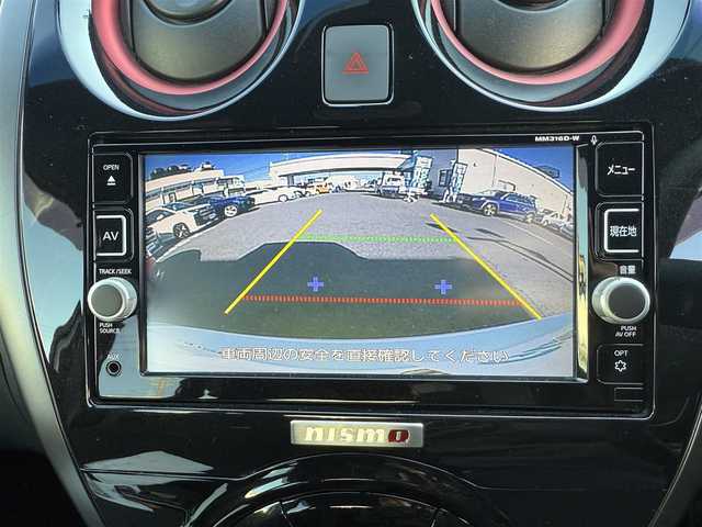 日産 ノート ニスモS 愛知県 2017(平29)年 8.5万km ブリリアントホワイトパール /ワンオーナー//純正SDメモリナビ//純正フルセグTV//SD/AM/FM/BT/CD/DVD/AUX//バックカメラ//ETC2.0//純正ドライブレコーダー//横滑り防止装置//リアウィンドウデフォッガー//ステアスイッチ//純正LEDオートライト//フロントフォグランプ//純正17インチアルミホイール//純正フロアマット//純正ドアバイザー//電格ミラー//ISOFIX//イモビライザー//ダブルエアバック//スマートキー//スペアキー1本//取扱説明書//ナビ説明書//保証書//ディーラー記録簿(H29/H30/R1/R2/R3/R4/R5/R6)