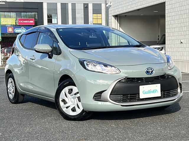 トヨタ アクア G 千葉県 2022(令4)年 5.6万km アーバンカーキ ワンオーナー/トヨタセーフティセンス/・衝突軽減ブレーキ/・レーンキープアシスト/・前後コーナーセンサー/・レーダークルーズコントロール/純正メモリーナビゲーション/【Bluetooth・フルセグTV・Miracast】/全方位カメラ/USB入力端子/エンジンプッシュスタート/・スマートキー/・スペアキー/LEDヘッドライト/・オートライト/・オートハイビーム/前後ドライブレコーダー/ETC2.0/後席AC電源コンセント/ステアリングリモコン/横滑り防止装置/純正フロアマット/保証書/取扱説明書/記録薄