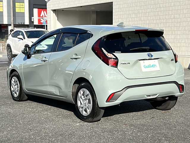 トヨタ アクア G 千葉県 2022(令4)年 5.6万km アーバンカーキ ワンオーナー/トヨタセーフティセンス/・衝突軽減ブレーキ/・レーンキープアシスト/・前後コーナーセンサー/・レーダークルーズコントロール/純正メモリーナビゲーション/【Bluetooth・フルセグTV・Miracast】/全方位カメラ/USB入力端子/エンジンプッシュスタート/・スマートキー/・スペアキー/LEDヘッドライト/・オートライト/・オートハイビーム/前後ドライブレコーダー/ETC2.0/後席AC電源コンセント/ステアリングリモコン/横滑り防止装置/純正フロアマット/保証書/取扱説明書/記録薄