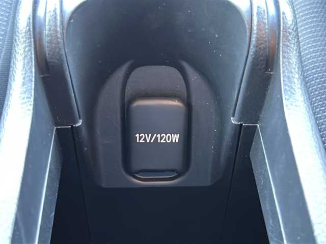 トヨタ アクア G 千葉県 2022(令4)年 5.6万km アーバンカーキ ワンオーナー/トヨタセーフティセンス/・衝突軽減ブレーキ/・レーンキープアシスト/・前後コーナーセンサー/・レーダークルーズコントロール/純正メモリーナビゲーション/【Bluetooth・フルセグTV・Miracast】/全方位カメラ/USB入力端子/エンジンプッシュスタート/・スマートキー/・スペアキー/LEDヘッドライト/・オートライト/・オートハイビーム/前後ドライブレコーダー/ETC2.0/後席AC電源コンセント/ステアリングリモコン/横滑り防止装置/純正フロアマット/保証書/取扱説明書/記録薄