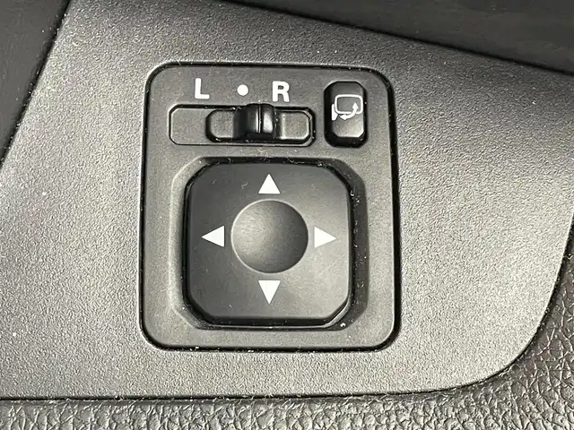 日産 デイズ ルークス X Vセレクション 福岡県 2018(平30)年 4.5万km アッシュブラウンM 純正ナビ／フルセグＴＶ　/アラウンドビューモニター　/ＥＴＣ　/前方ドライブレコーダー　/コーナーセンサー　/エマージェンシーブレーキ　/横滑り防止装置　/アイドリングストップ　/両側電動スライドドア　/純正１４インチＡＷ