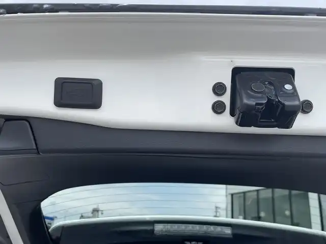トヨタ ＲＡＶ４ G Zパッケージ 長崎県 2019(令1)年 6.6万km ホワイトパールクリスタルシャイン モデリスタフルエアロ/４ＷＤ/純正９型ナビ/（フルセグ・DVD・CD・SD・BT)/バックカメラ/AC100V/トヨタセーフティセンス/ＬＥＤヘッドライト/オートライト/合皮レザーシート/パワーシート/オートハイビーム/ステアリングスイッチ/シートメモリー/前席シートヒーター/レーンキープアシスト/クリアランスソナー/デジタルミラー/ETC2.0/純正フロアマット/スペアキー
