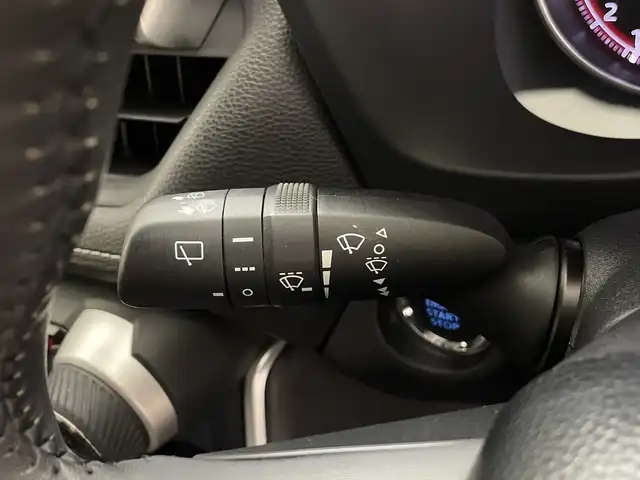 トヨタ ＲＡＶ４ G Zパッケージ 鹿児島県 2019(令1)年 6.6万km ホワイトパールクリスタルシャイン モデリスタフルエアロ/４ＷＤ/純正９型ナビ/（フルセグ・DVD・CD・SD・BT)/バックカメラ/AC100V/トヨタセーフティセンス/ＬＥＤヘッドライト/オートライト/合皮レザーシート/パワーシート/オートハイビーム/ステアリングスイッチ/シートメモリー/前席シートヒーター/レーンキープアシスト/クリアランスソナー/デジタルミラー/ETC2.0/純正フロアマット/スペアキー