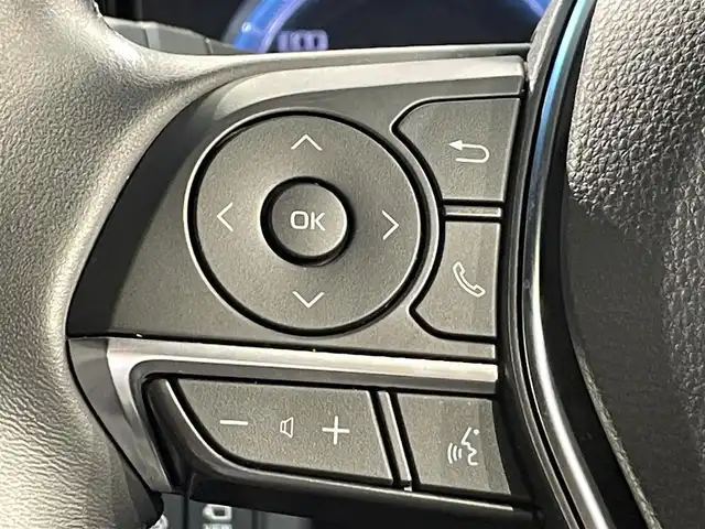 トヨタ クラウン ハイブリッド RS リミテッドⅡ 愛知県 2021(令3)年 3.1万km ブラック 純正１２．３インチＴコネクトナビ　/（Bluetooth/フルセグTV/FM/AM/SD/CD・DVD・ブルーレイ再生/CarPlay/USB)/パノラミックビューモニター　/ヘッドアップディスプレイ　/シートベンチレーション/シートヒーター/トヨタセーフティセンス　/　　-プリクラッシュセーフティ/　　-レーントレーニングアシスト/　　-レーダークルーズコントロール（ACC)/　　-ロードサインアシスト/　　-アダプティブハイビームシステム/　　-先行車発進お知らせ機能/黒レザーシート　/ブラインドスポットモニター/クリアランスソナー/ステアリングヒーター/前席パワーシート/ビルトインＥＴＣ/３眼LEDヘッドライト