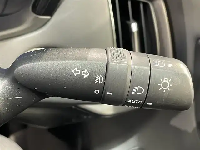 トヨタ クラウン ハイブリッド RS リミテッドⅡ 愛知県 2021(令3)年 3.1万km ブラック 純正１２．３インチＴコネクトナビ　/（Bluetooth/フルセグTV/FM/AM/SD/CD・DVD・ブルーレイ再生/CarPlay/USB)/パノラミックビューモニター　/ヘッドアップディスプレイ　/シートベンチレーション/シートヒーター/トヨタセーフティセンス　/　　-プリクラッシュセーフティ/　　-レーントレーニングアシスト/　　-レーダークルーズコントロール（ACC)/　　-ロードサインアシスト/　　-アダプティブハイビームシステム/　　-先行車発進お知らせ機能/黒レザーシート　/ブラインドスポットモニター/クリアランスソナー/ステアリングヒーター/前席パワーシート/ビルトインＥＴＣ/３眼LEDヘッドライト
