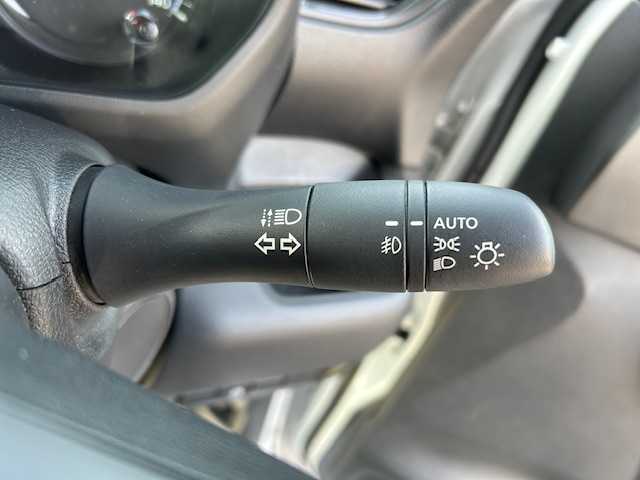 日産 ルークス HWS X アーバンクロム プロパイロットED 大阪府 2021(令3)年 2.1万km ホワイトパール ９インチナビ　/フルセグ　/Ｂｌｕｅｔｏｏｔｈ　/全方位カメラ　/両側パワースライドドア　/撥水レザーシート　/シートヒーター　/プロパイロット　/ドラレコ　/ＥＴＣ　/フロアーマット　/サイドバイザー　/ＥＴＣ